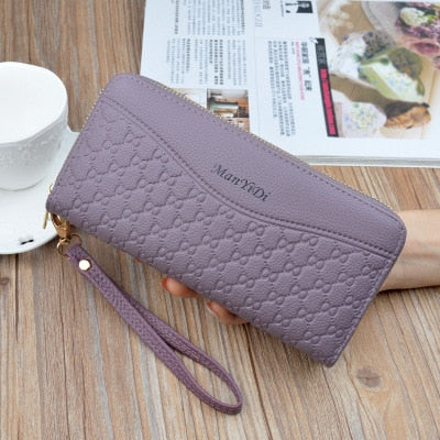 Amazon.com: YQBUER Ladies Wallet Women's Long Fashion Single Zipper Large  Capacity Coin Purse Hand Mobile Phone Bag (Color : A) : Clothing, Shoes &  Jewelry
